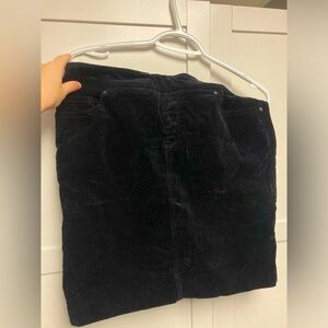 Velvet black skirt